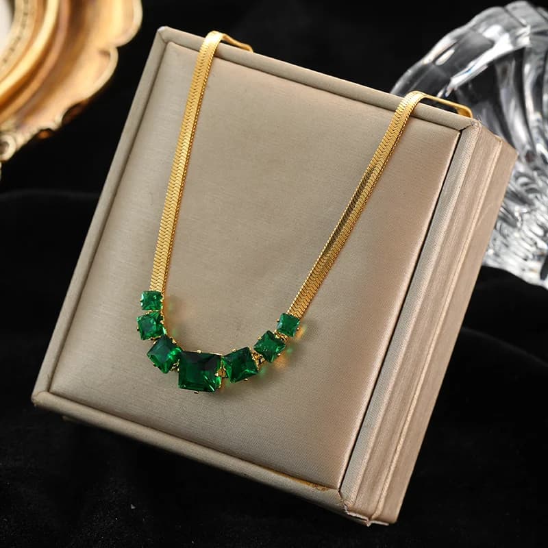 316L nerūdijančio plieno žalios cirkonio kaklo juostelė (choker)